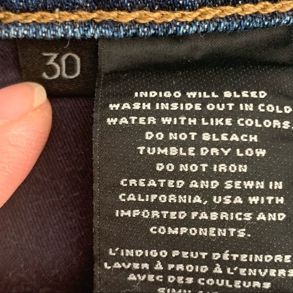 J BRAND Ruby High Rise Slim Straight Leg Jeans in Romance Wash Size 30 - Picture 2 of 15